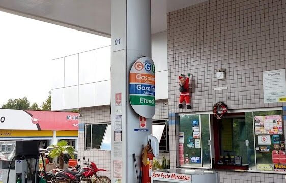 auto-posto-marchesin—bandeira-ruff